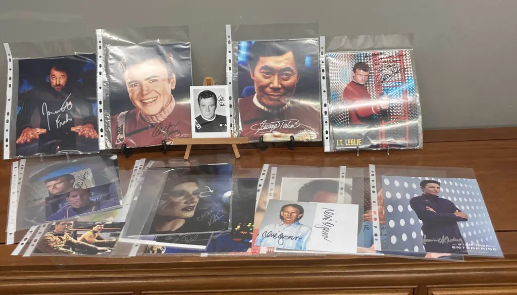 Lot of 18 Assorted Star Trek Actors Signed Pictures - 3 Have Small Hologram Label Image 1++